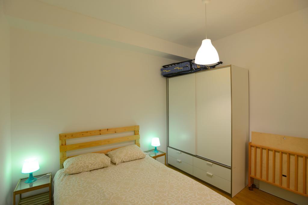 Haatzmaut Bat Yam Beach Номер фото